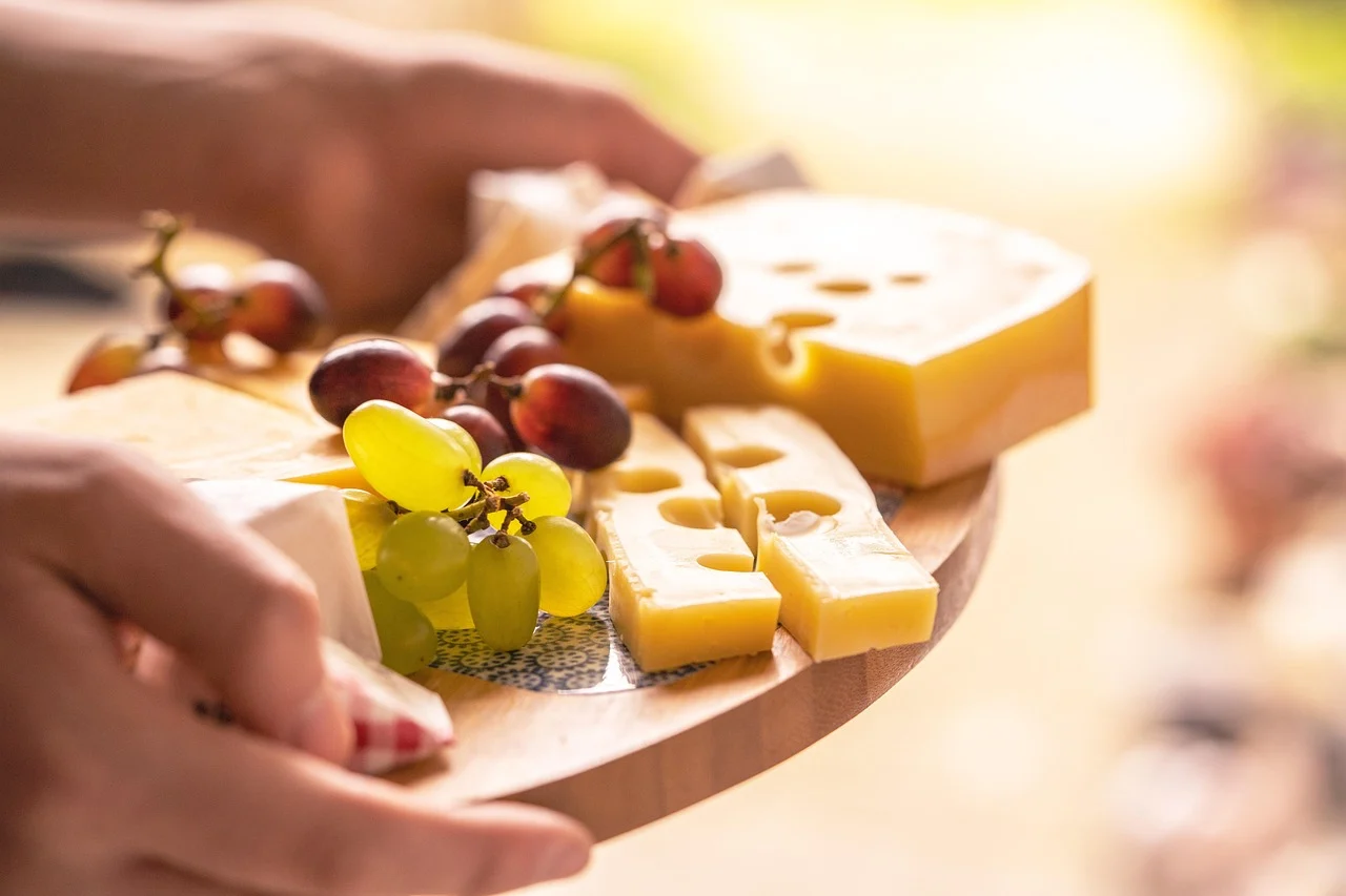 Best Cheese Tasting and Making Experiences in Cyclades Greek Island