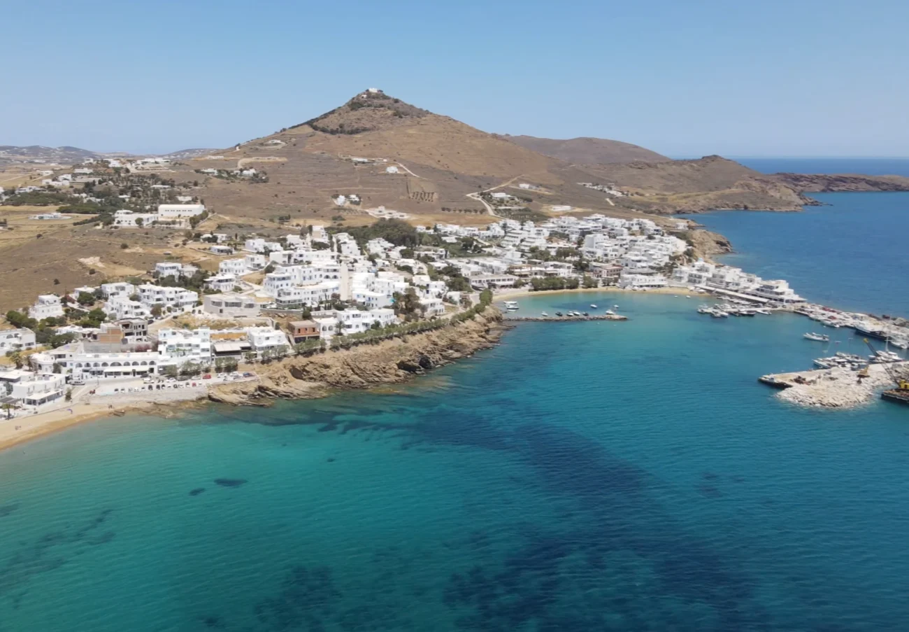 Piso Livadi village paros