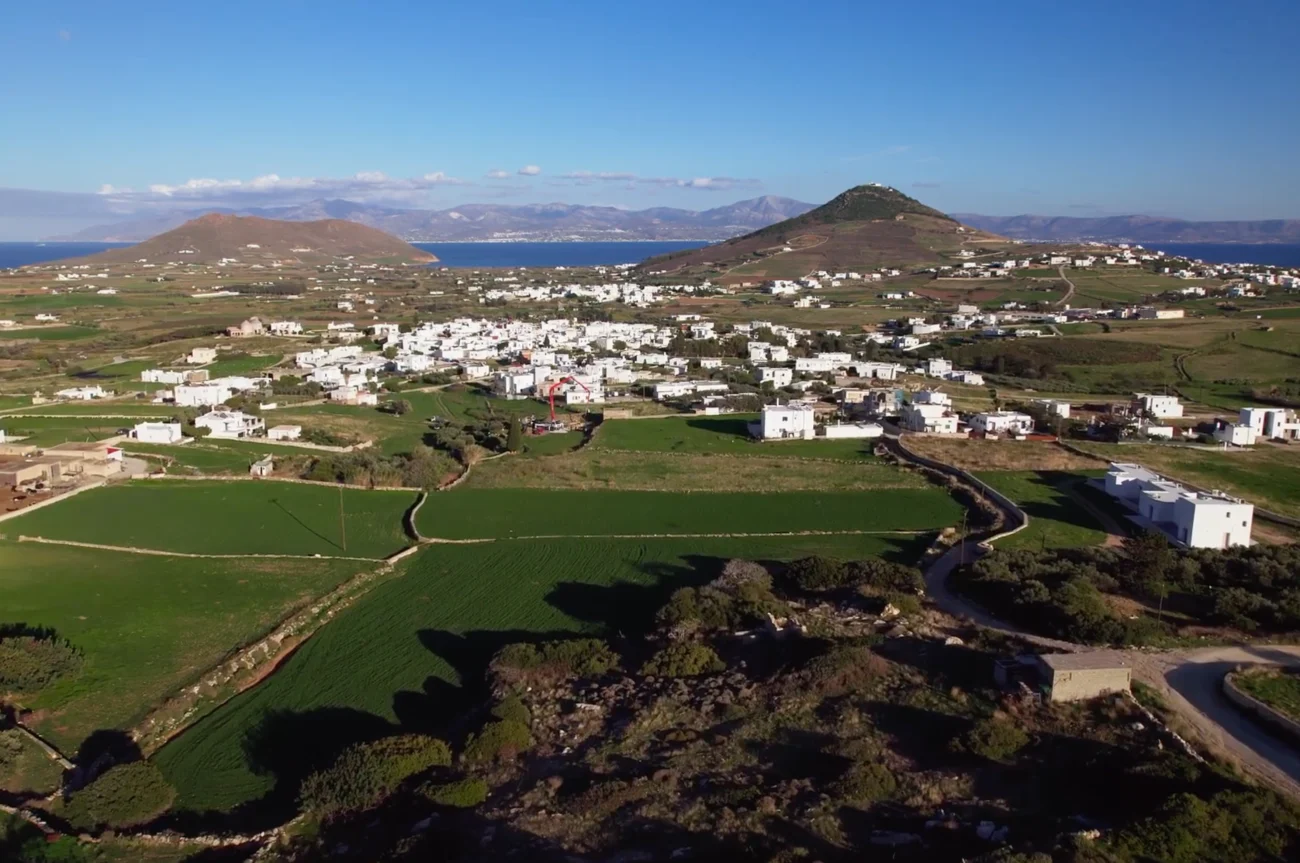 Prodromos village paros